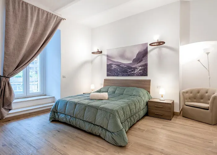 Tour De Apartment Rom