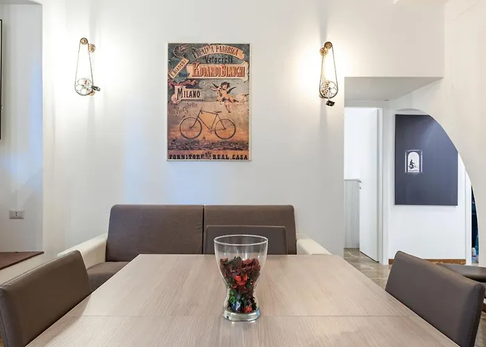 Tour De Apartment Rom